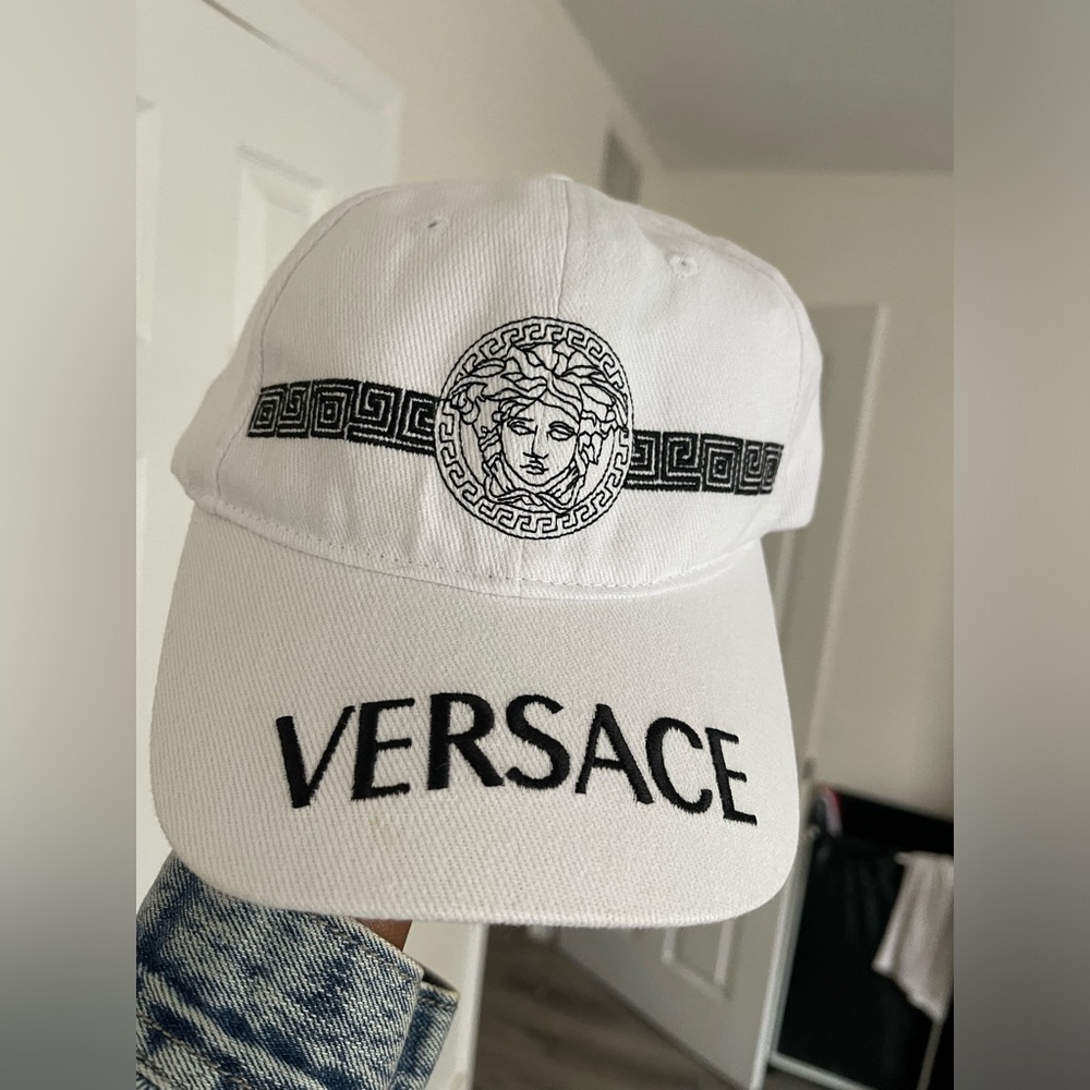 Versace Medusa  fitted cap unisex